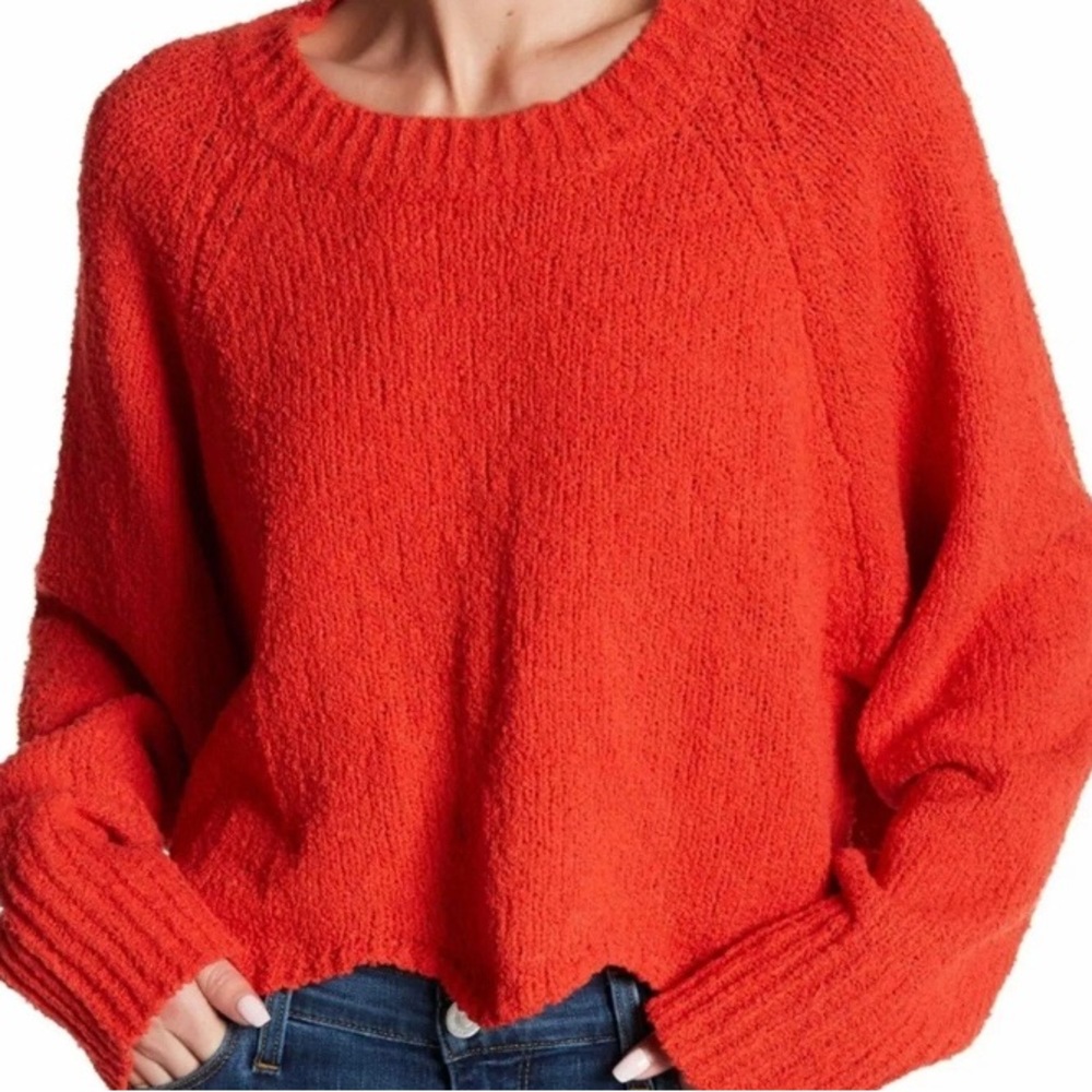 Cotton Emporium Women's Red Orange Scalloped Hem Knit Sweater